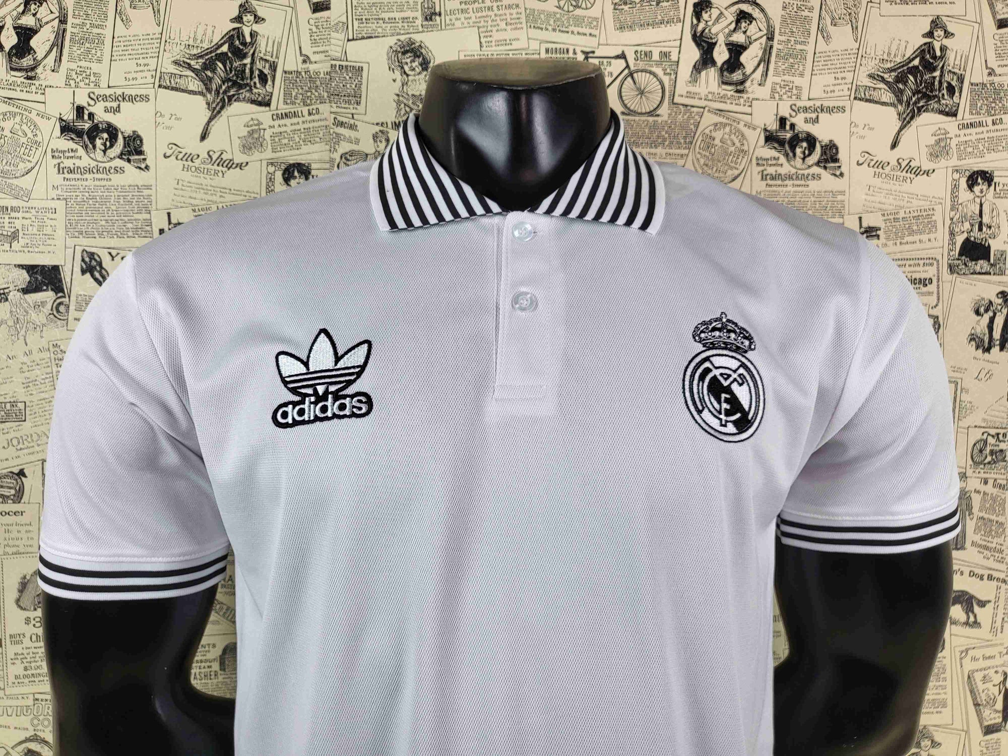 Camisa Real Madrid "White Polo Style" 23/24 (Versão Torcedor) | EDIÇÃO ESPECIAL