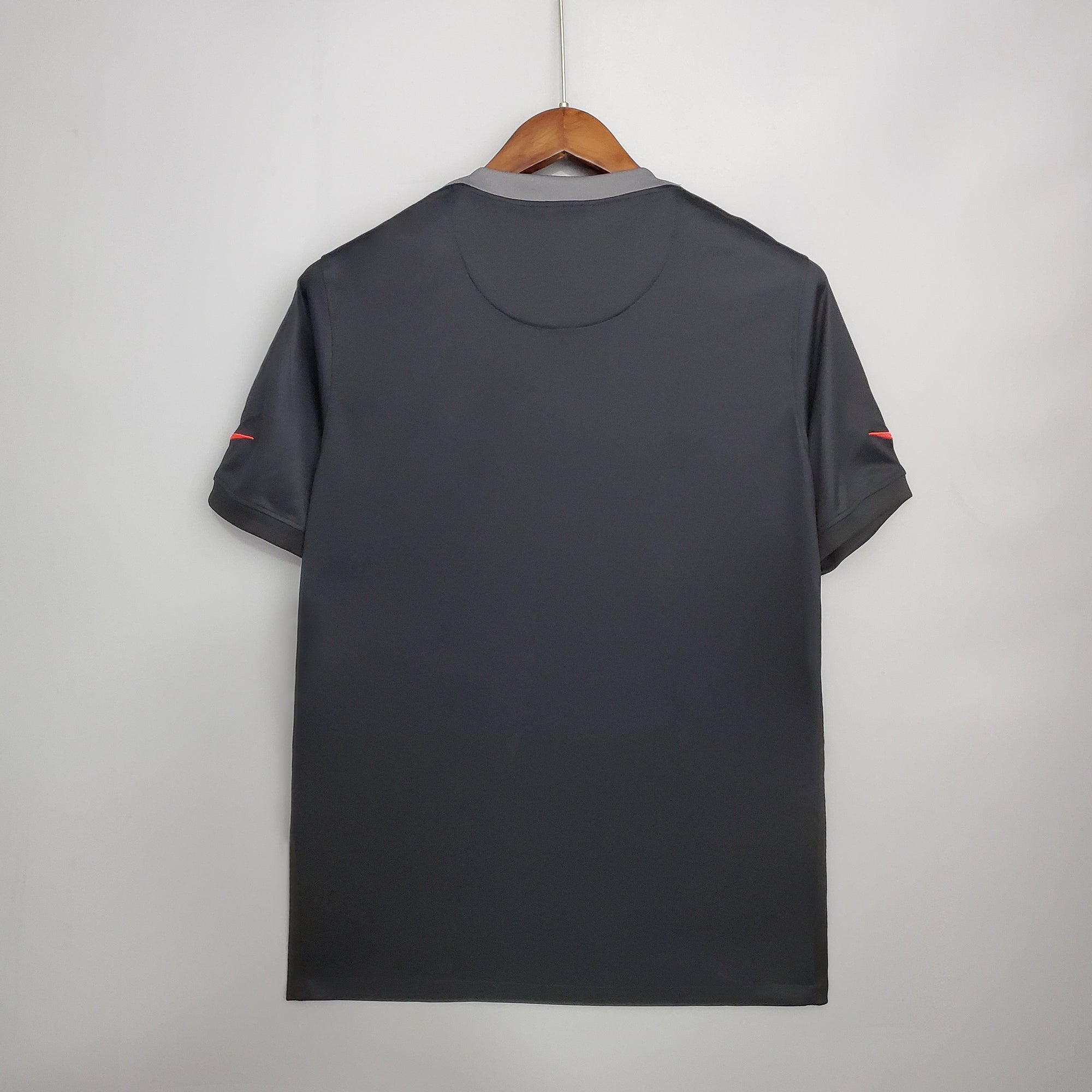 Camisa Paris Saint-Germain Third 21/22 (Versão Retrô)