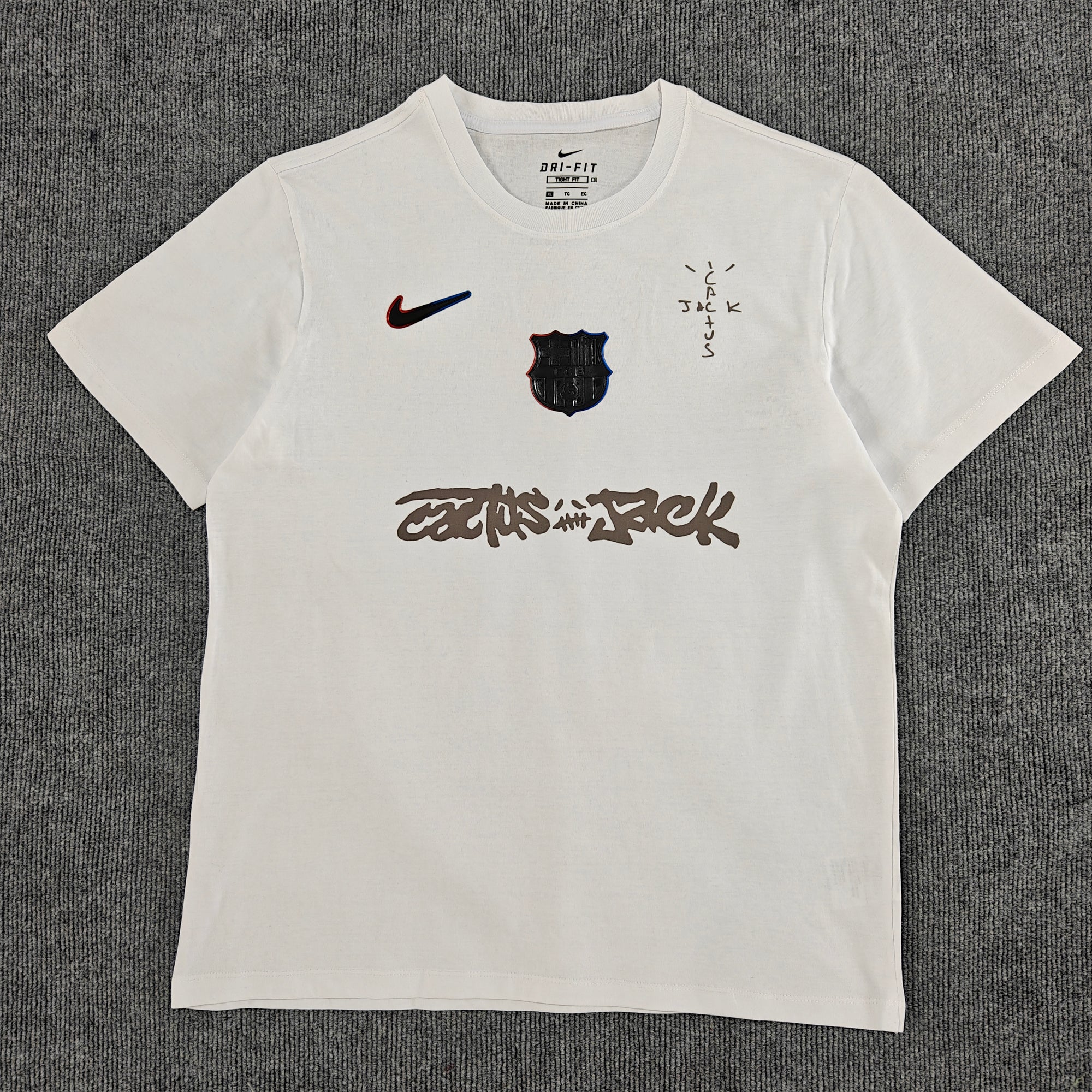 Camisa Casual Especial Logo 2024 "Cactus Jack" FC Barcelona | Moda Esportiva