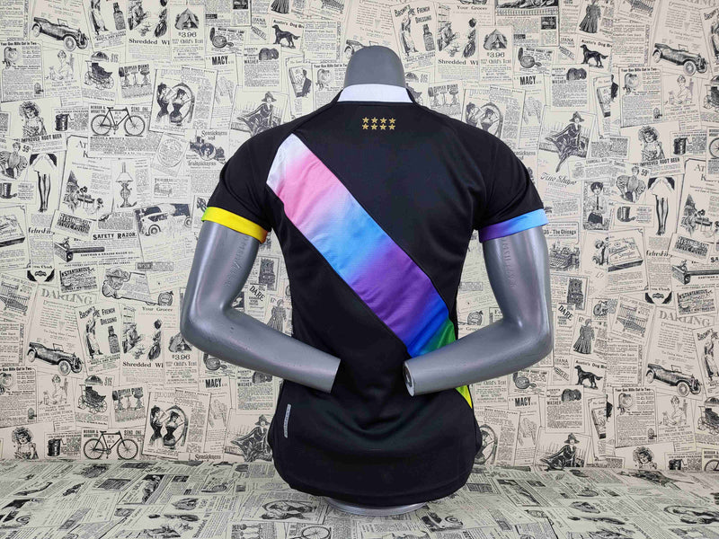 Camisa Feminina CR Vasco da Gama "Rainbow" 23/24 (Versão Torcedor) | EDIÇÃO ESPECIAL