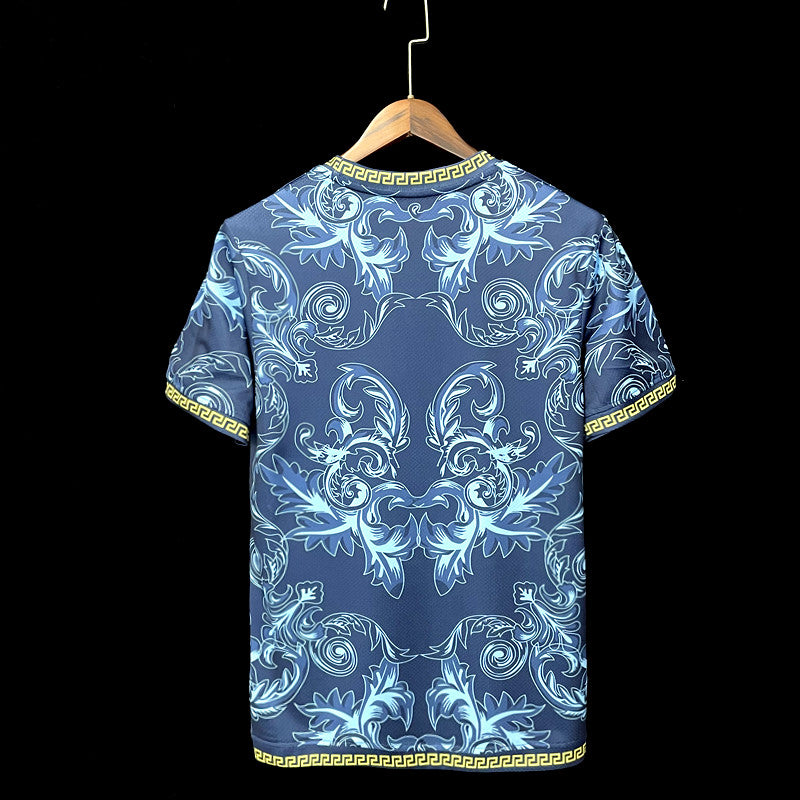Camisa Seleção da Itália "Blue Versace" 22/23 (Versão Torcedor) | EDIÇÃO ESPECIAL