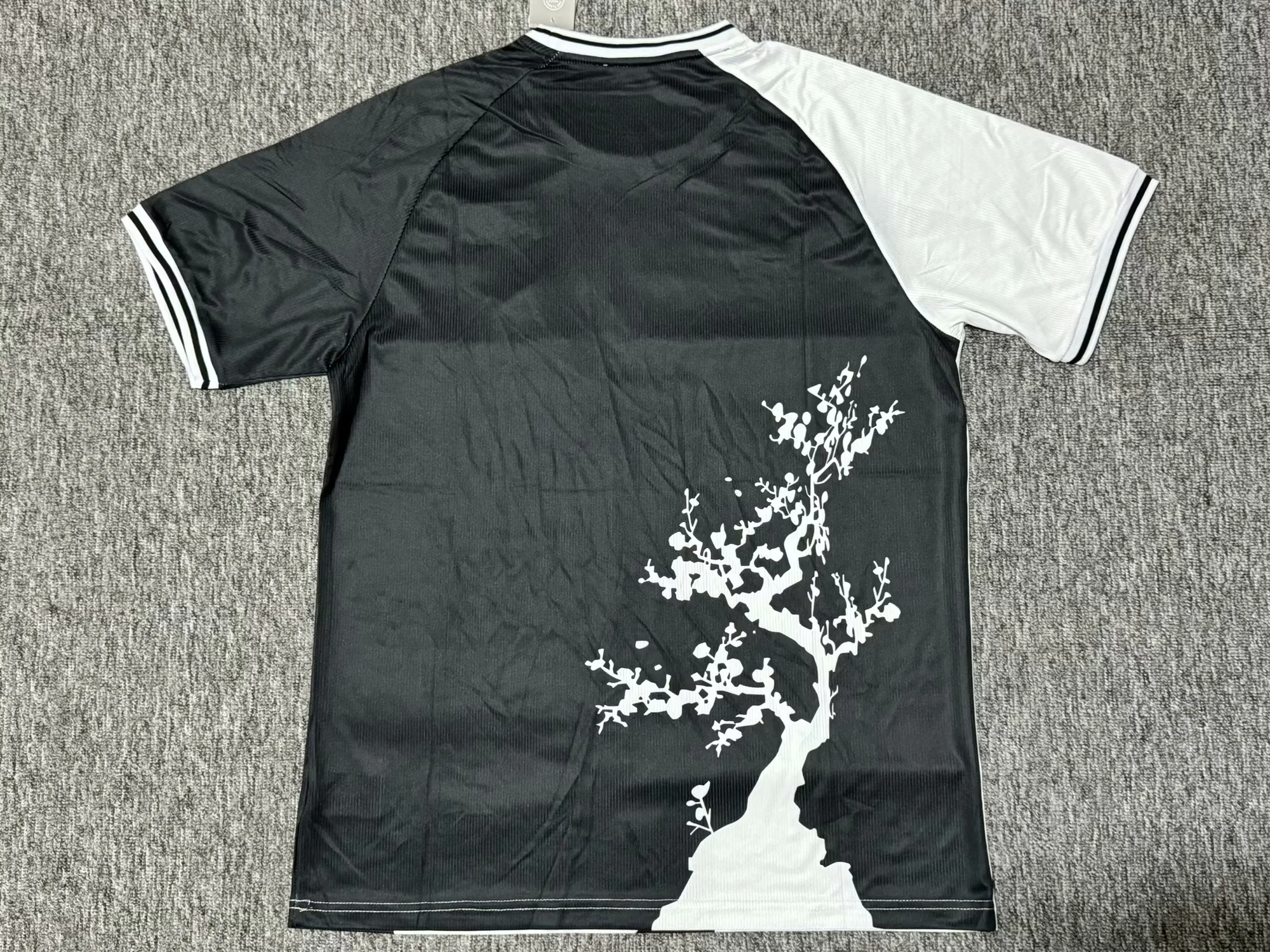 Camisa Seleção do Japão "Black-White" 24/25 (Versão Torcedor) | EDIÇÃO ESPECIAL