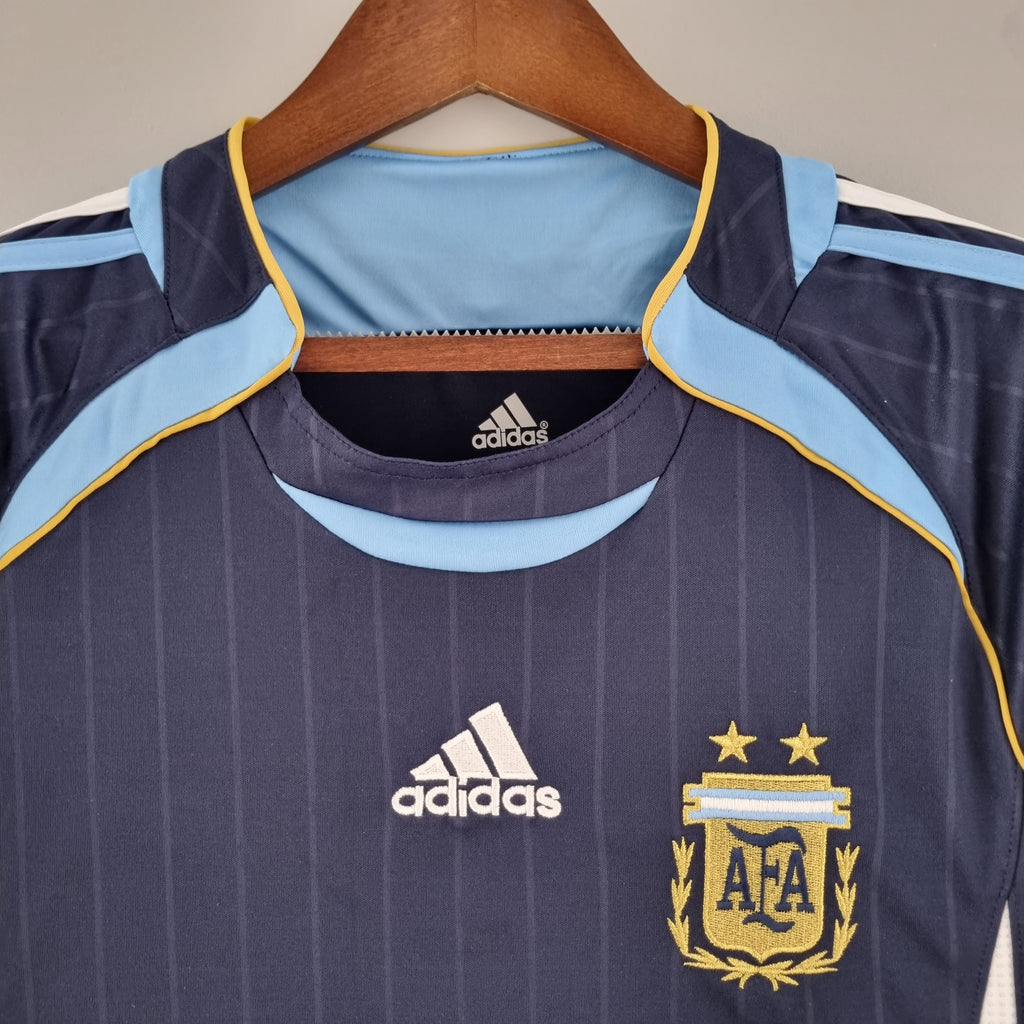 Camisa Seleção Argentina Away 2006 (Versão Manga Longa Retrô)