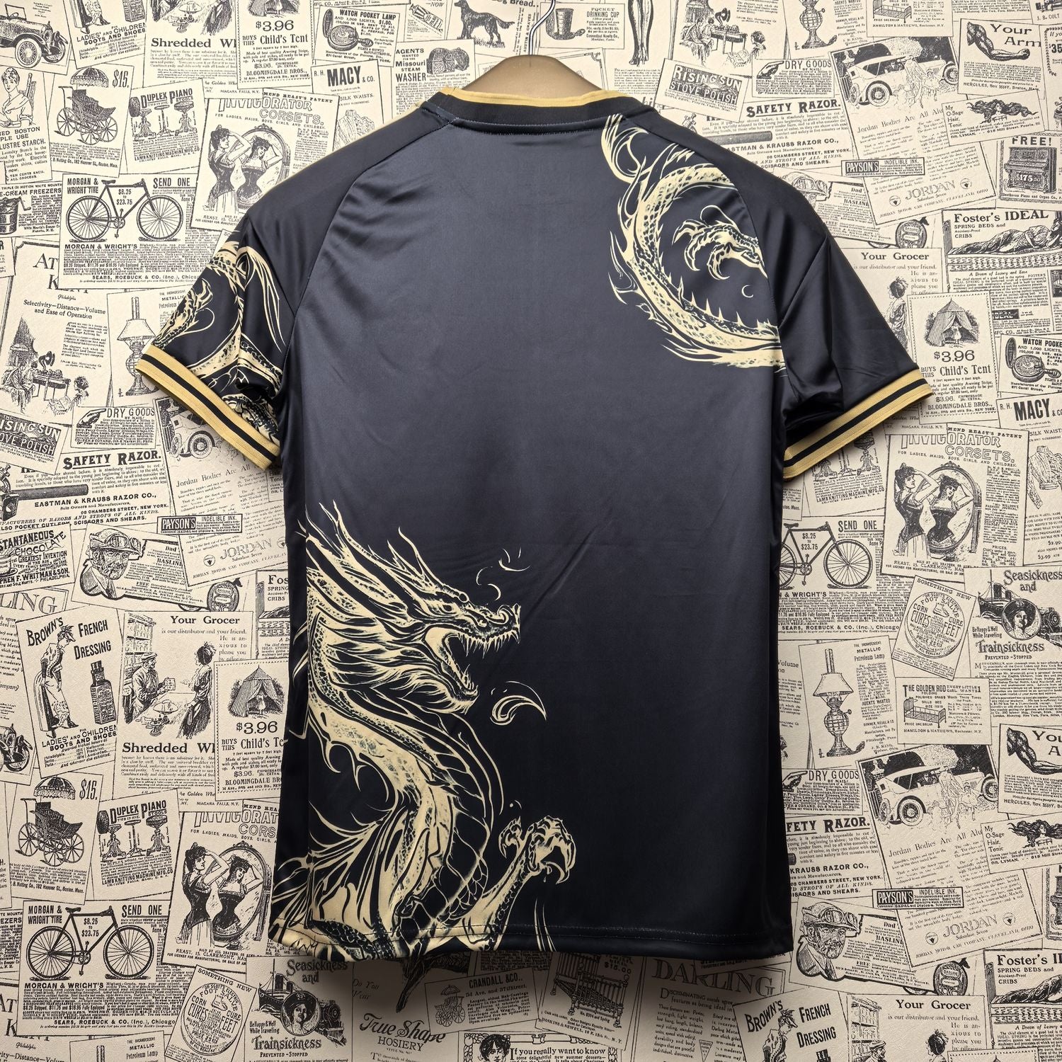 Camisa Real Madrid "Gold Dragon" 24/25 (Versão Torcedor) | EDIÇÃO ESPECIAL