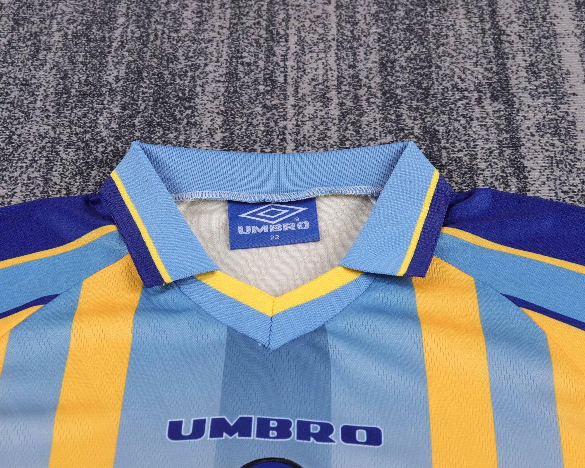 Kit Chelsea F.C. Away 1995/1997 Conjunto Infantil (Versão Torcedor Retro)