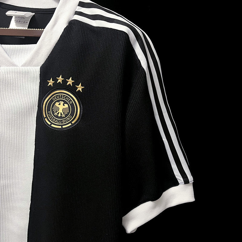 Camisa Seleção da Alemanha "Black Retro Style" (Versão Casual) | EDIÇÃO ESPECIAL