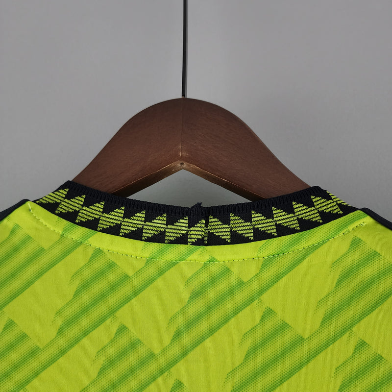 Camisa Manchester United Third 22/23 (Versão Manga Longa Torcedor Retrô)