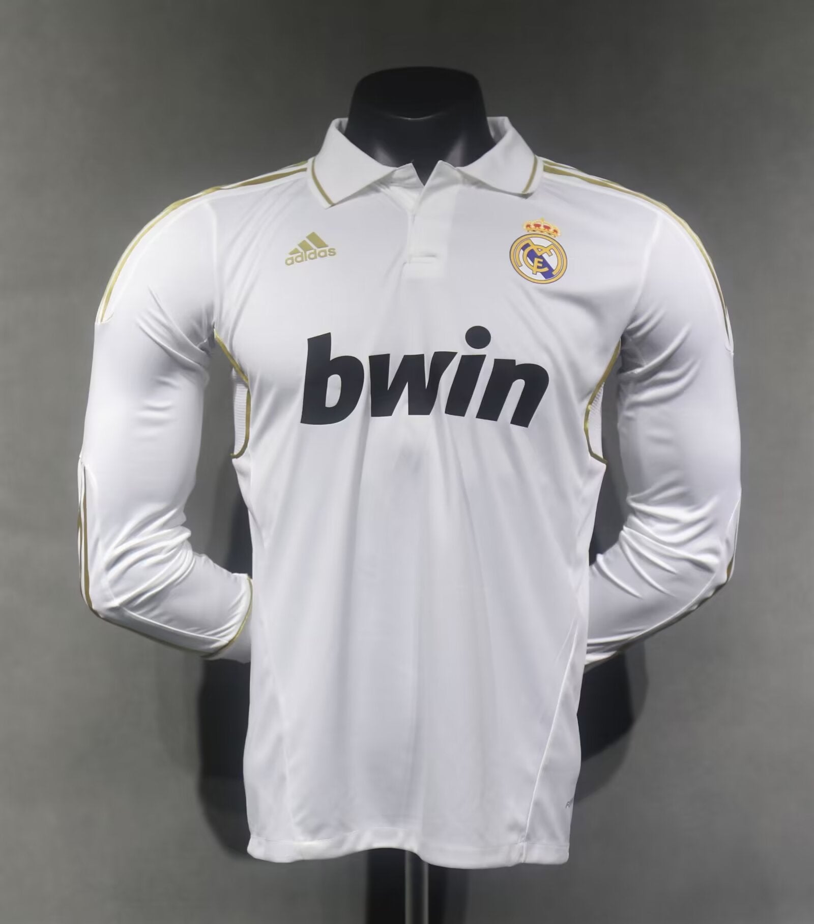 Camisa Real Madrid Home 11/12 (Versão Manga Longa Jogador Retrô)
