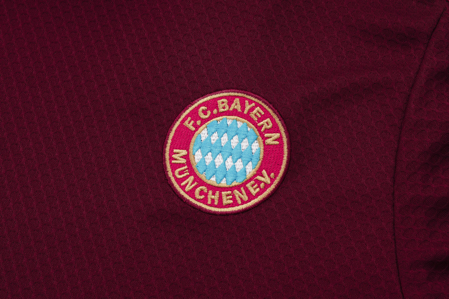 Chelsea FC Home Shirt 03/05 (Retro Fan Version)