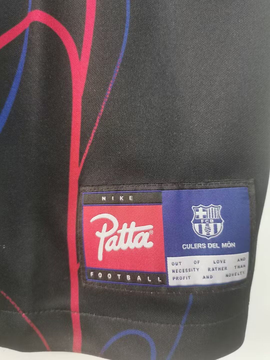 Camisa FC Barcelona "NIKE x PATTA" (Versão Torcedor) | EDIÇÃO ESPECIAL