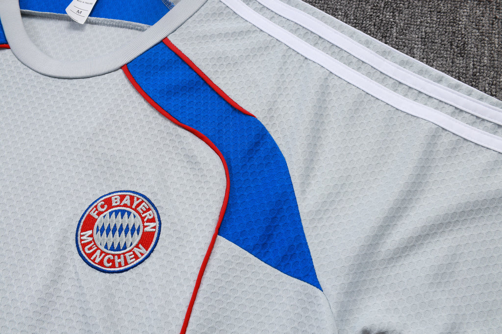 Chelsea FC Home Shirt 03/05 (Retro Fan Version)