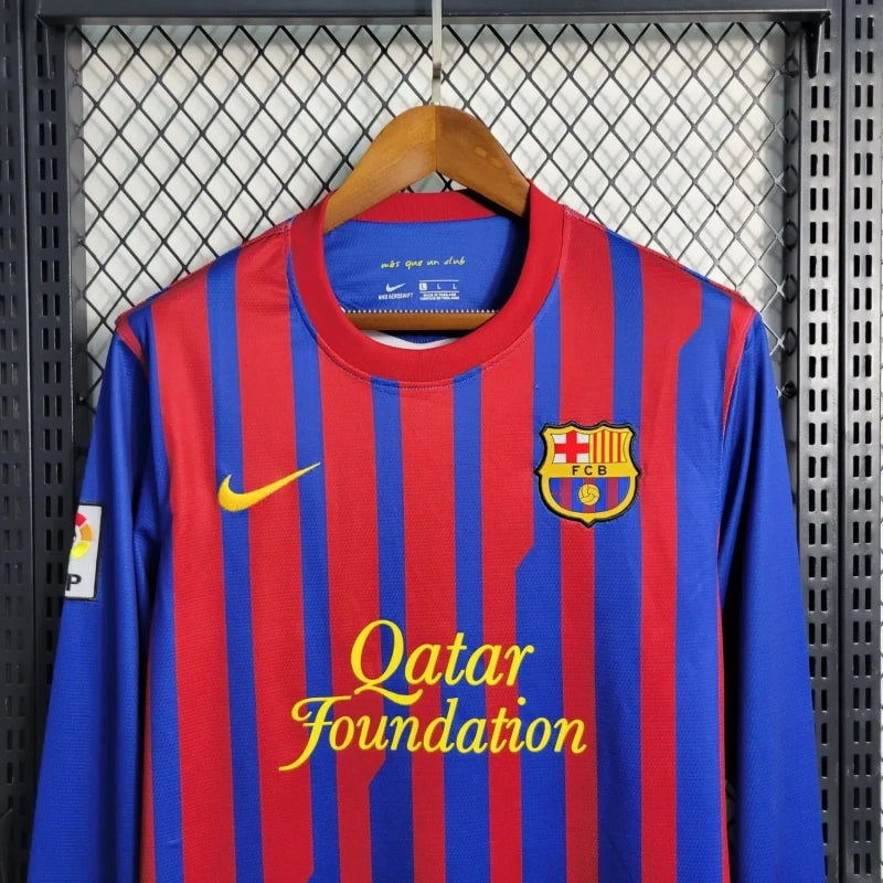 Camisa Barcelona Home 11/12 (Versão Manga Longa Retrô)
