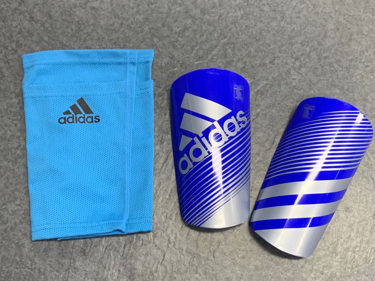 Caneleira Adulto-Criança | Acessórios Esportivos (Entregas Acima de 20€)