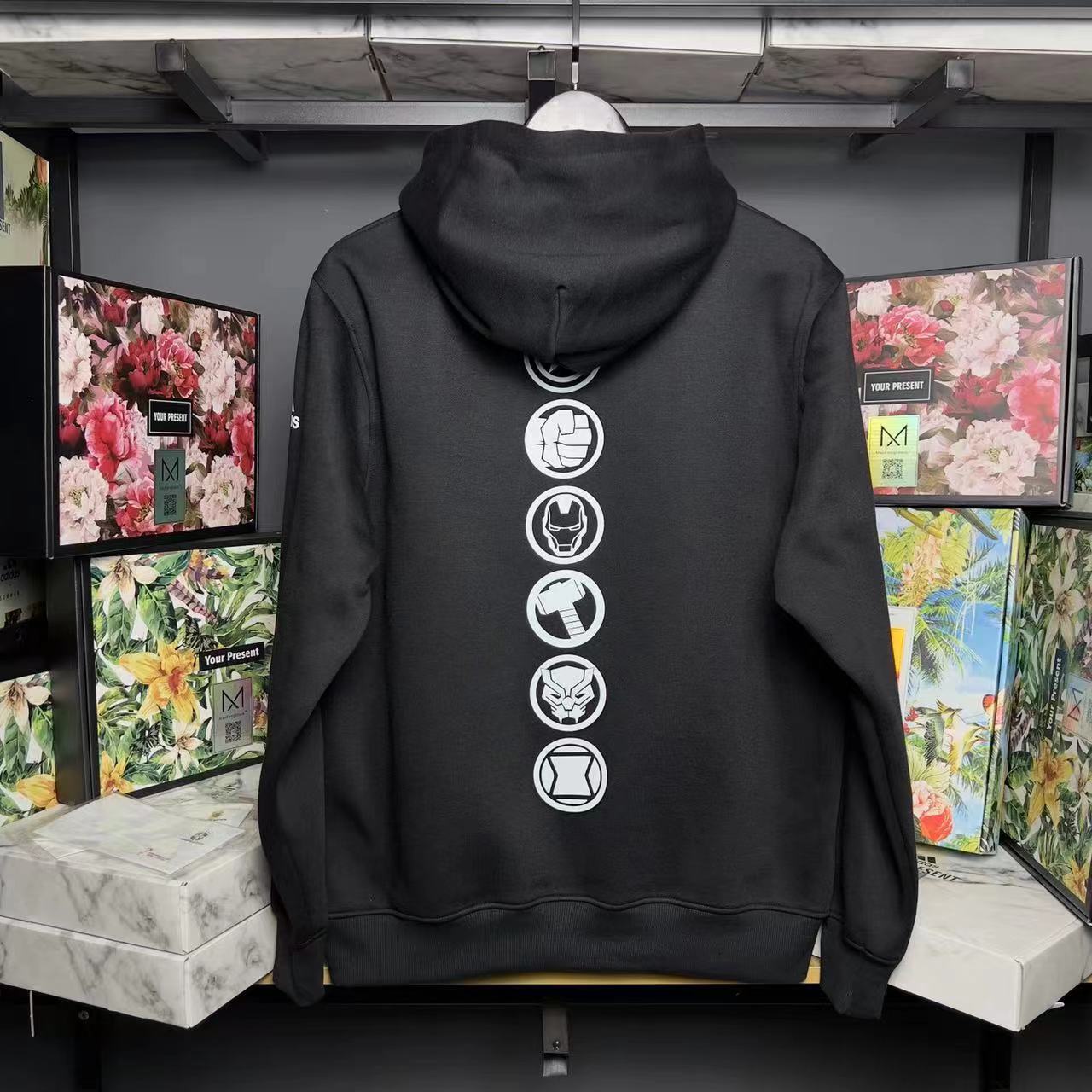 Real Madrid CF Sweatshirt | Avengers - Marvel Style
