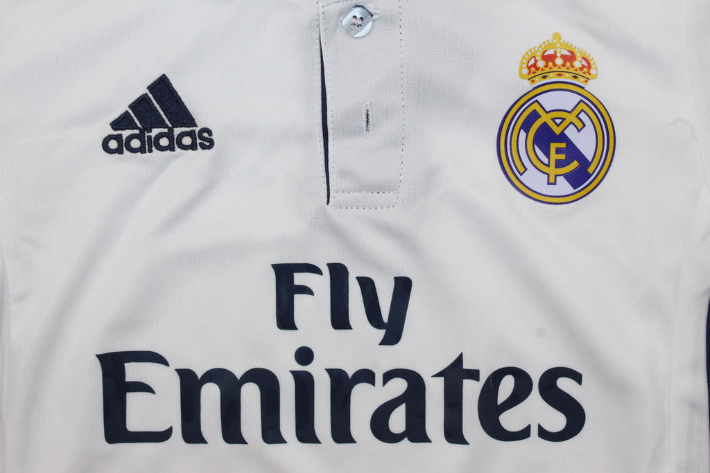Kit Real Madrid Home 16/17 Conjunto Infantil (Versão Torcedor Retrô)