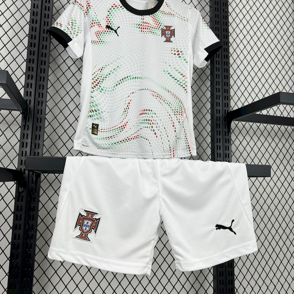 Kit Seleção Portuguesa Away 25/26 Conjunto Infantil (Versão Torcedor)