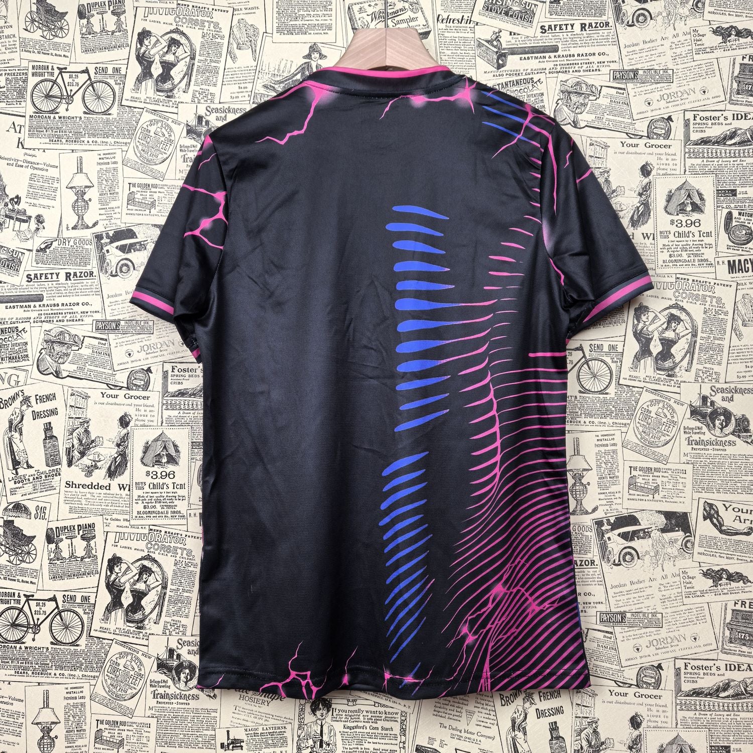 Camisa Real Madrid "Pink Panther" 24/25 (Versão Torcedor) | EDIÇÃO ESPECIAL