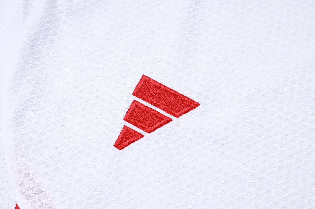Chelsea FC Home Shirt 03/05 (Retro Fan Version)