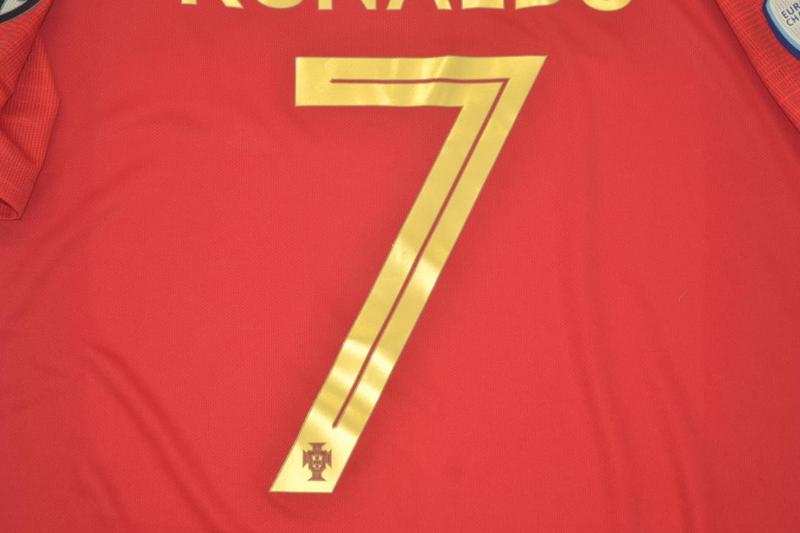 Camisa Seleção Portuguesa Home 2018 (Versão Manga Longa Torcedor Retrô)