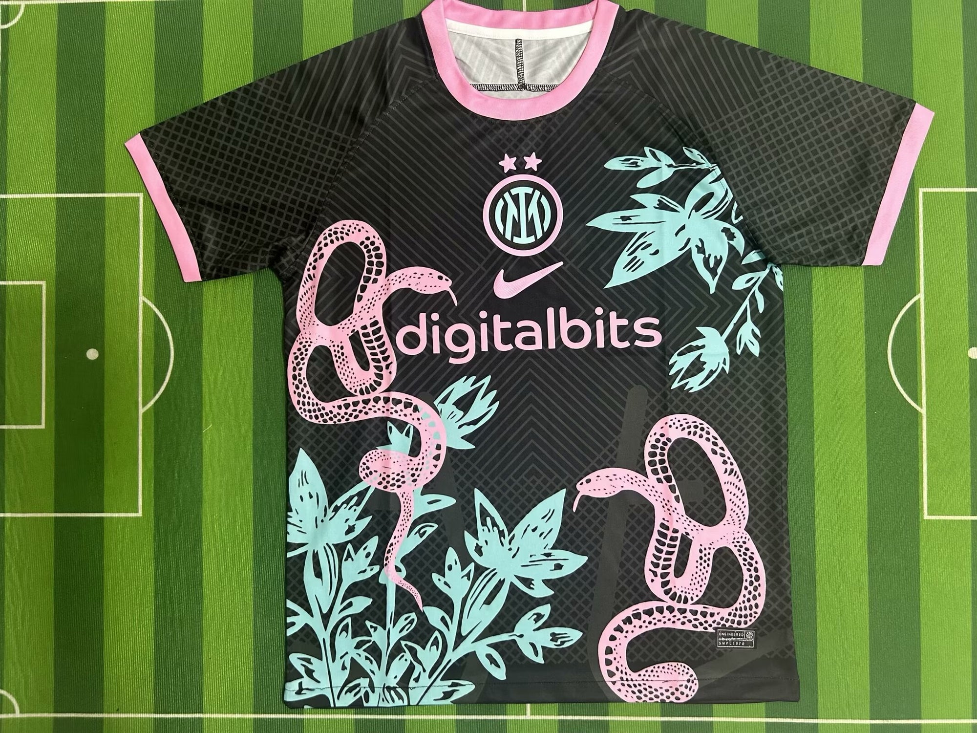 Camisa Inter Milan "Pink-Blue Snake Style" (Versão Torcedor) | EDIÇÃO ESPECIAL