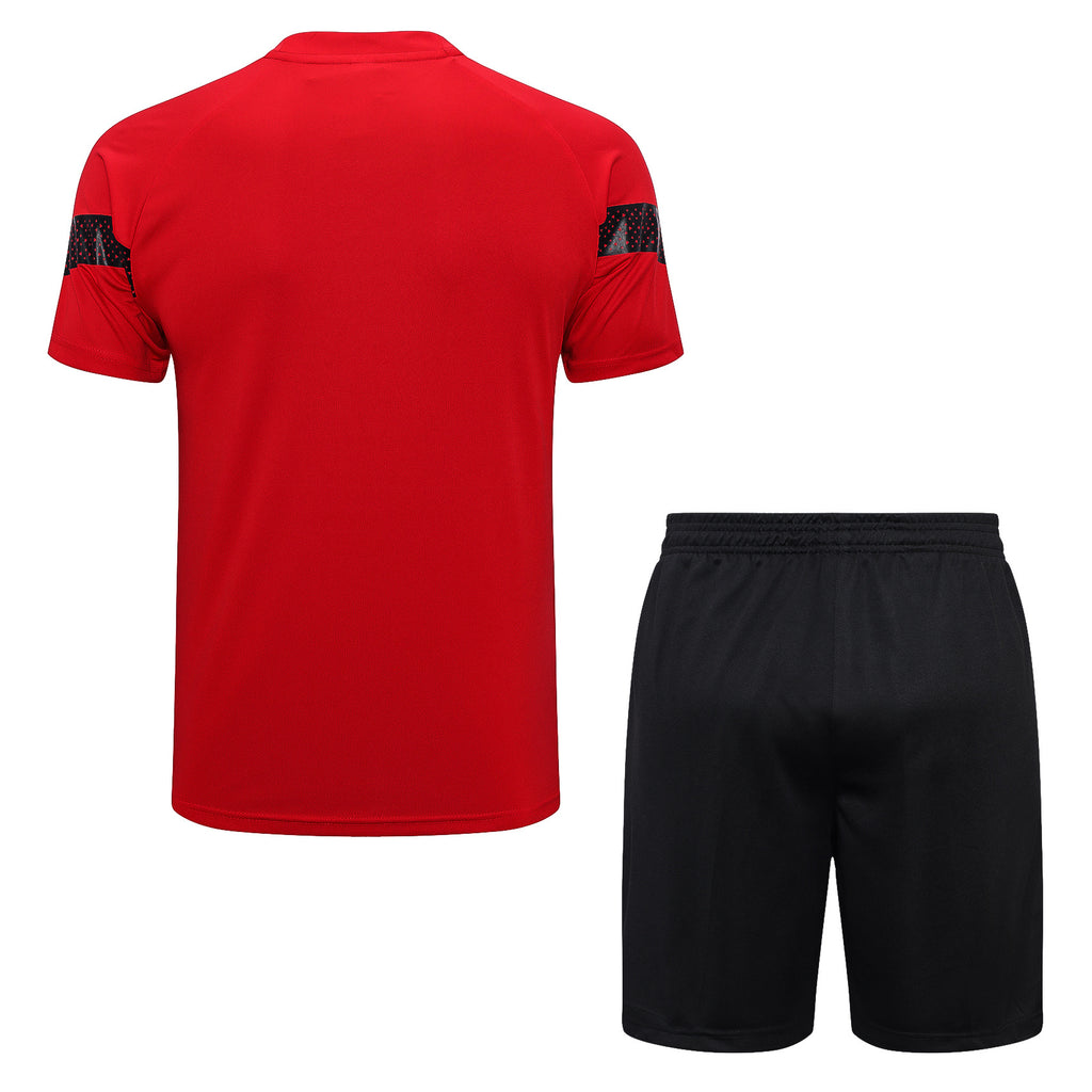 Kit Pre-Treino AC Milan Conjunto Adulto/Infantil (Versão Torcedor)
