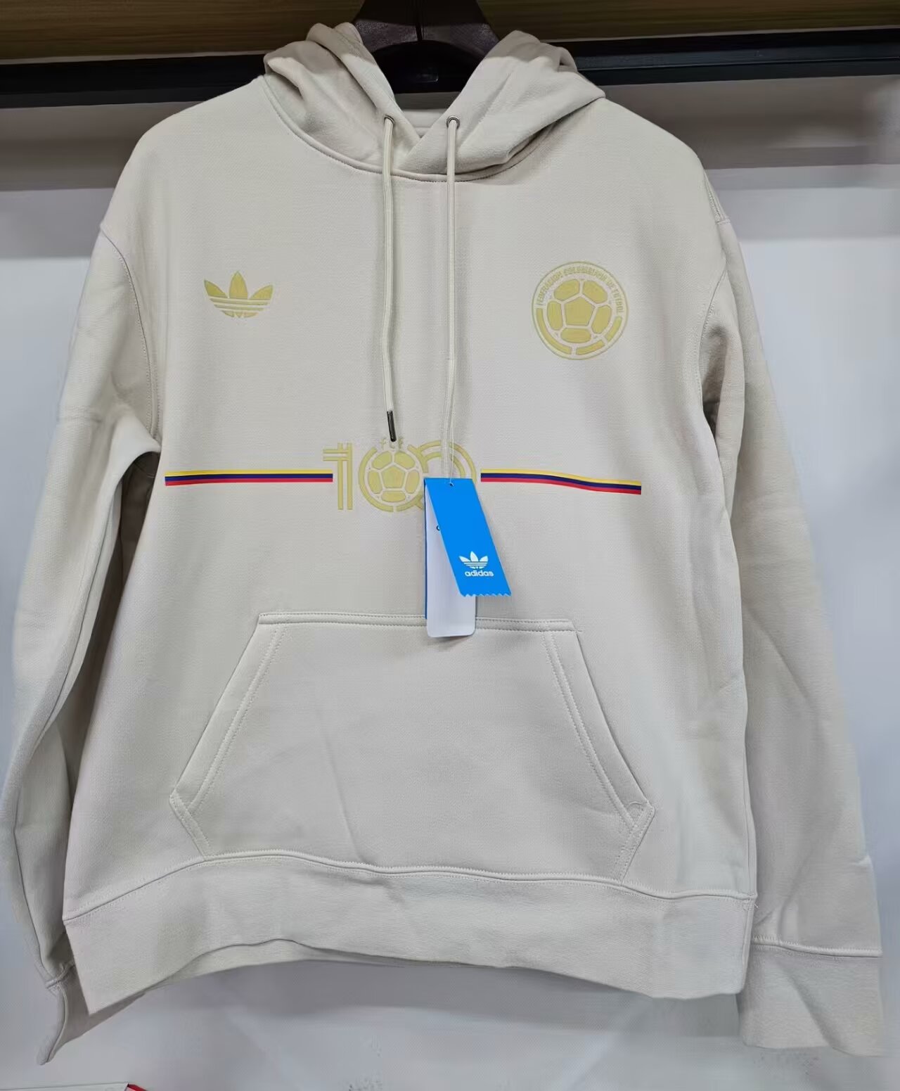 Colombia National Team Sweatshirt | Chest Logo