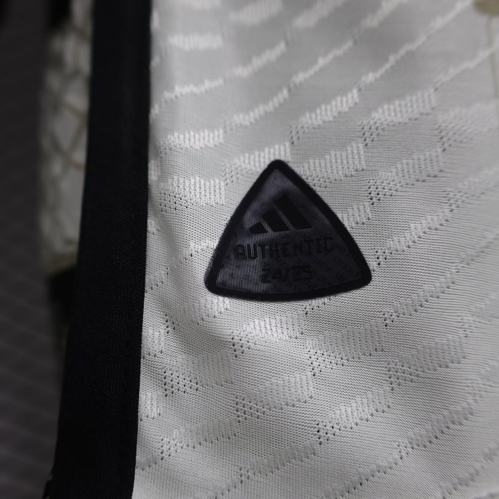 Camisa Real Madrid CF "Bege Style" (Versão Jogador) | EDIÇÃO ESPECIAL