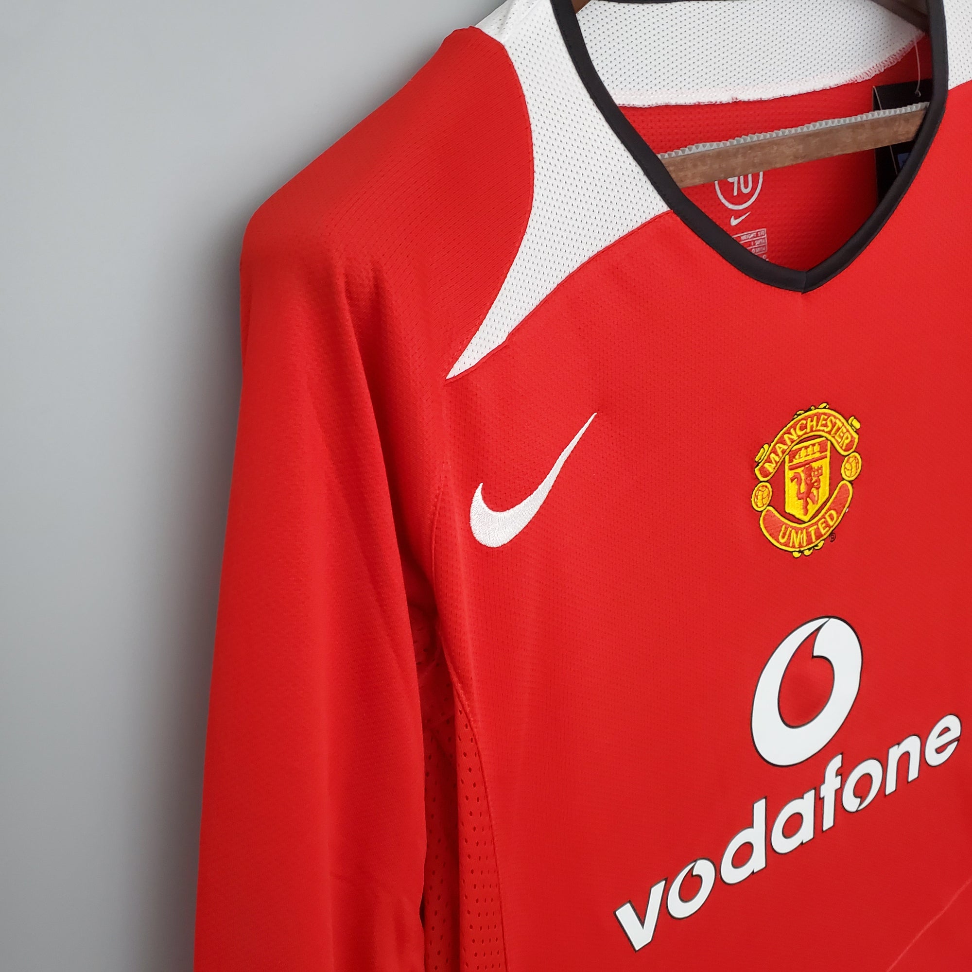 Camisa Manchester United Home 04/05 (Versão Manga Longa Retrô)