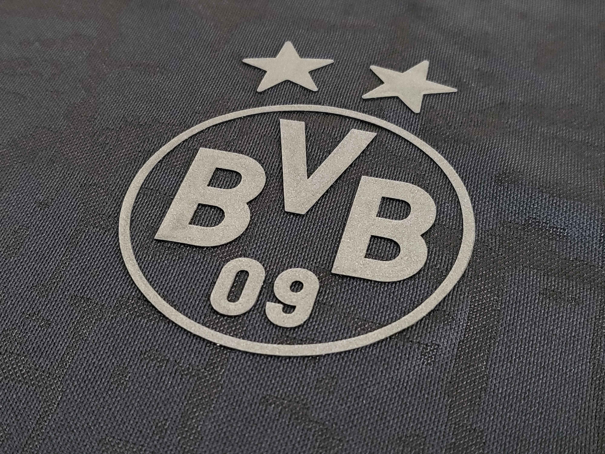 Camisa Borussia Dortmund "Dark Style" 23/24 (Versão Jogador) | EDIÇÃO ESPECIAL
