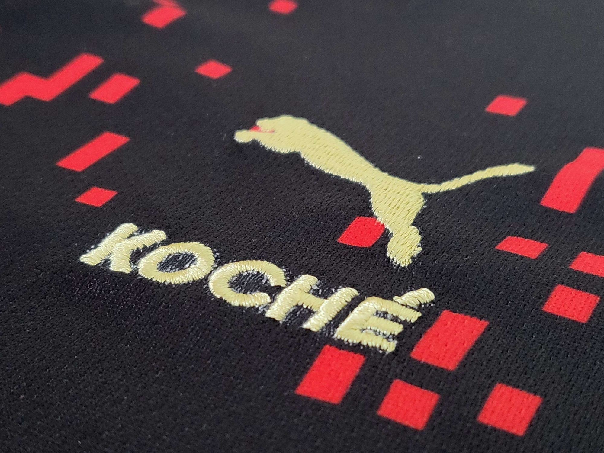 Camisa AC Milan "Red Pixels" 23/24 (Versão Torcedor) | EDIÇÃO ESPECIAL