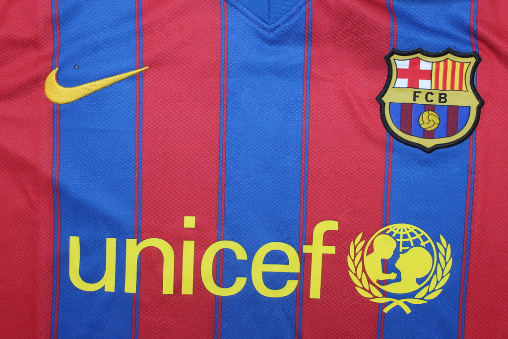 Camisa Barcelona Home 09/10 (Versão Manga Longa Retrô)
