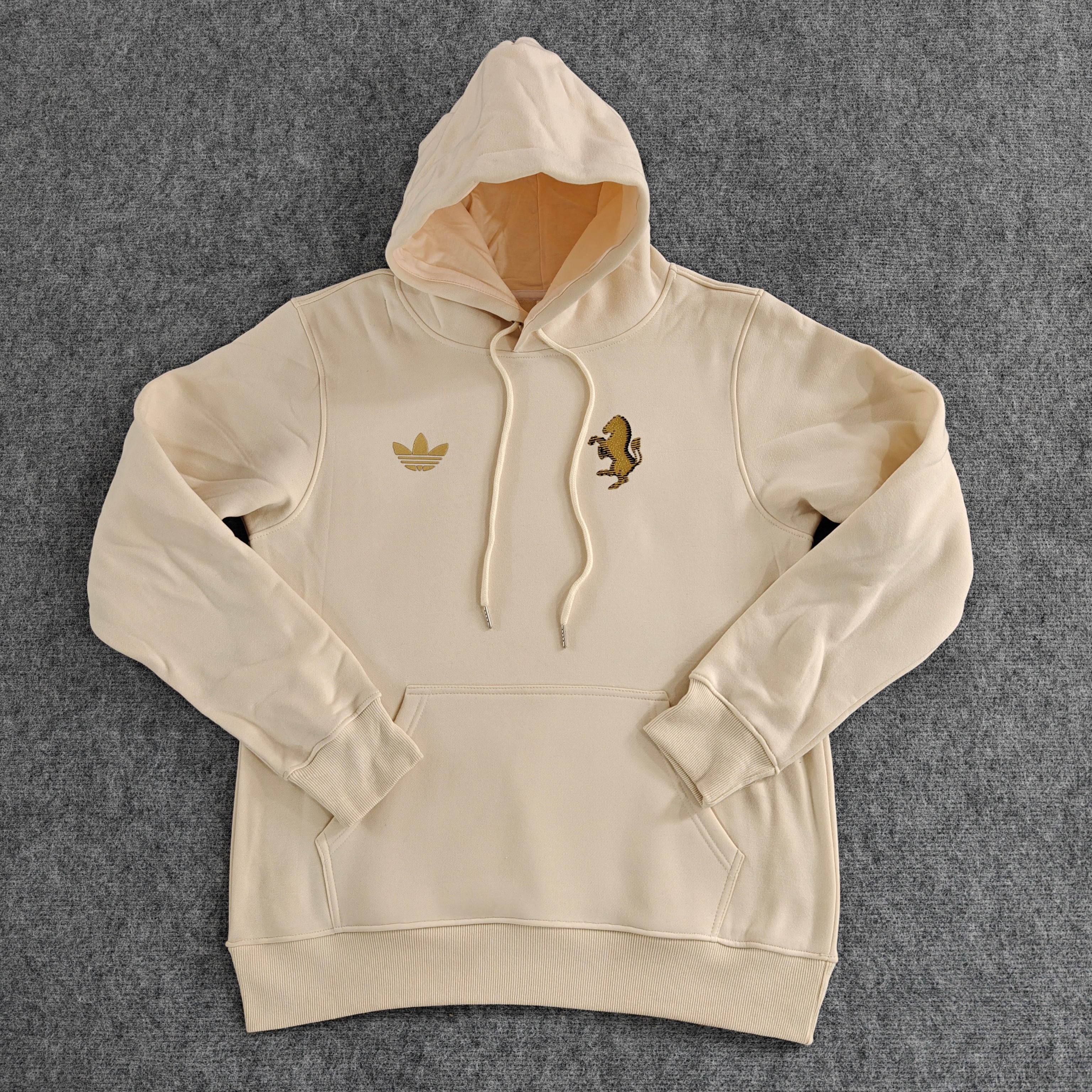 Juventus FC Sweatshirt | Chest Logo