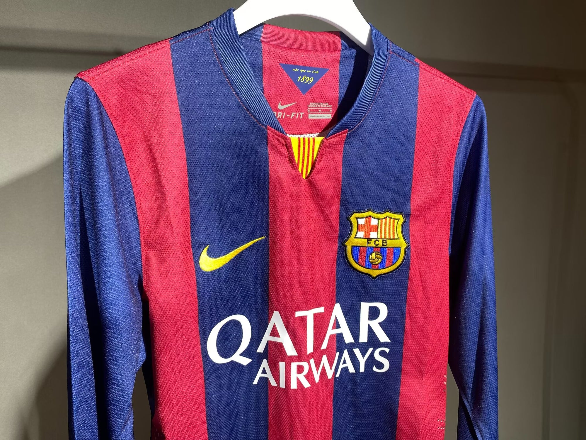 Camisa Barcelona Home 14/15 (Versão Manga Longa Jogador Retrô)