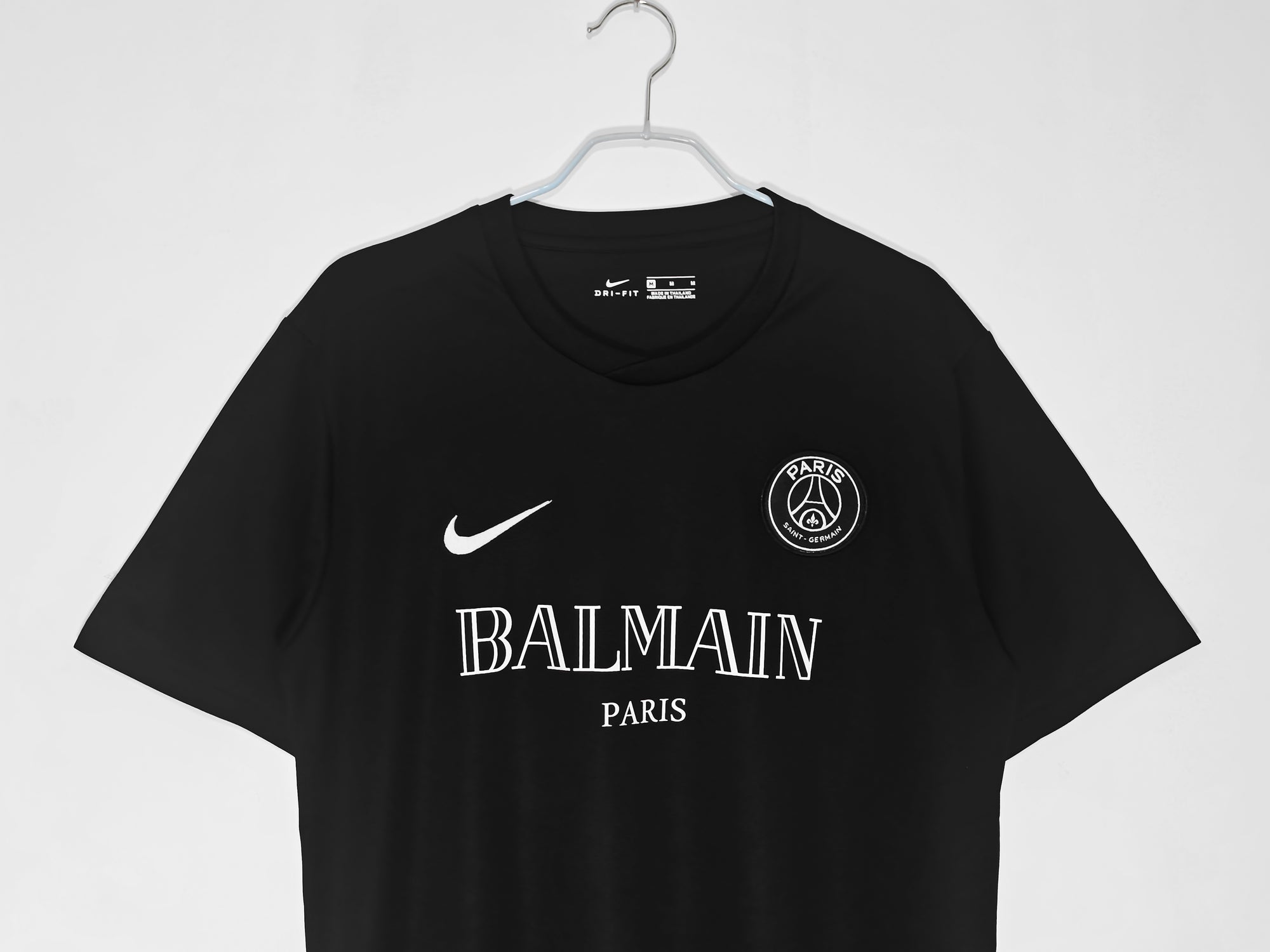 Camisa Paris Saint-Germain F.C. "Black Balmain Style" (Versão Torcedor) | EDIÇÃO ESPECIAL