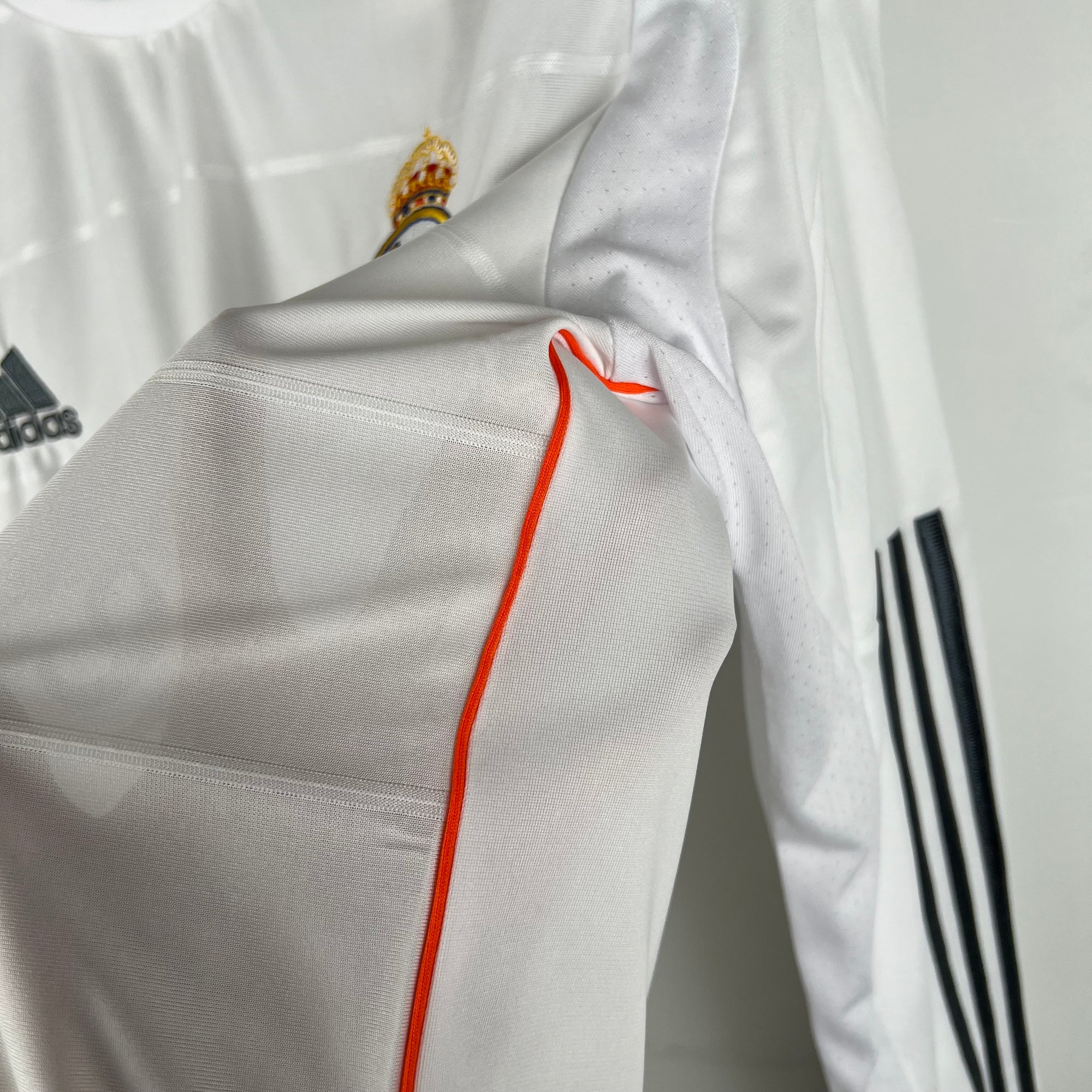Camisa Real Madrid Home 13/14 (Versão Manga Longa Retrô)