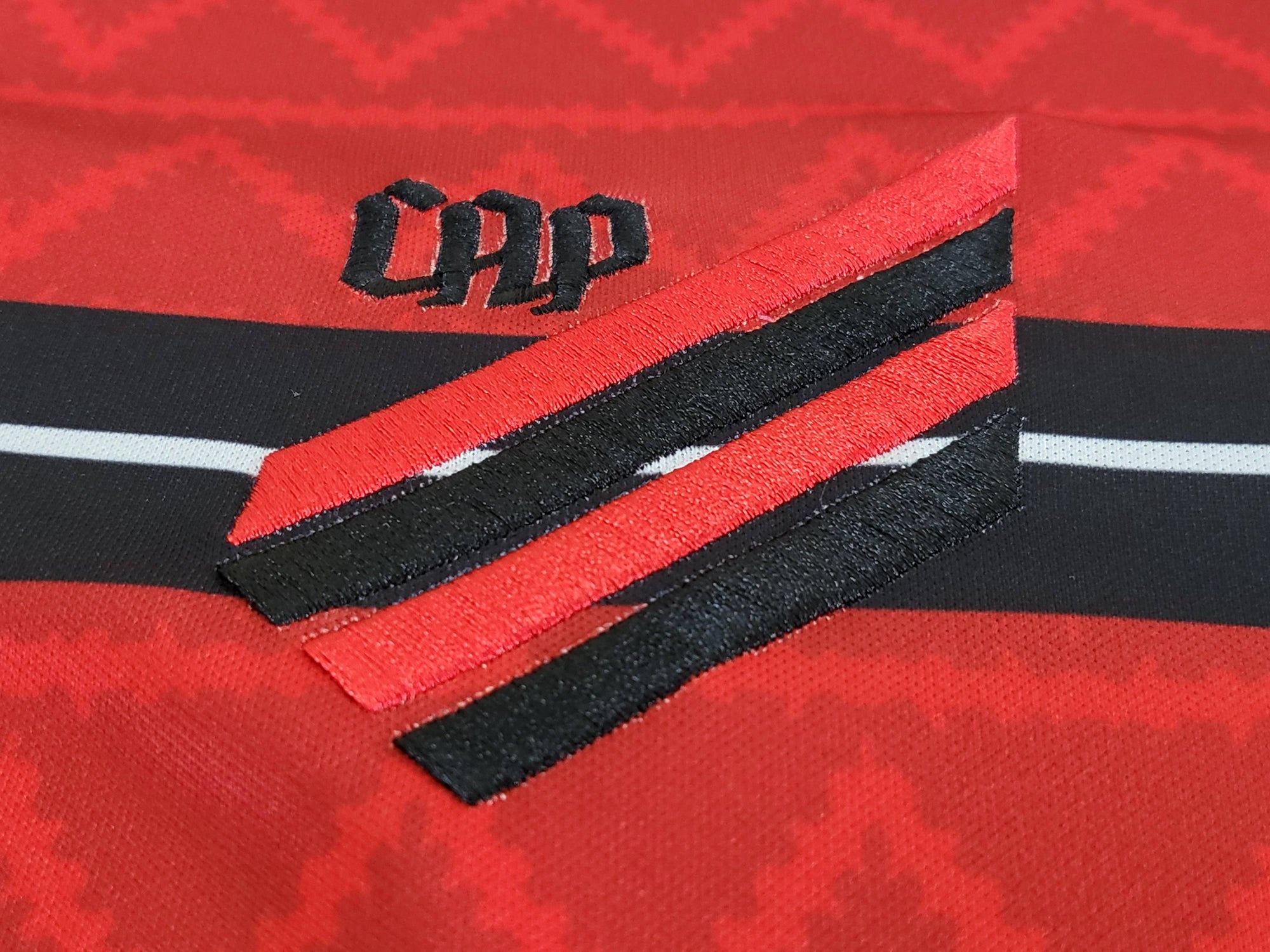 Camisa Athletico Paranaense "Red Polo" 23/24 (Versão Torcedor) | EDIÇÃO ESPECIAL