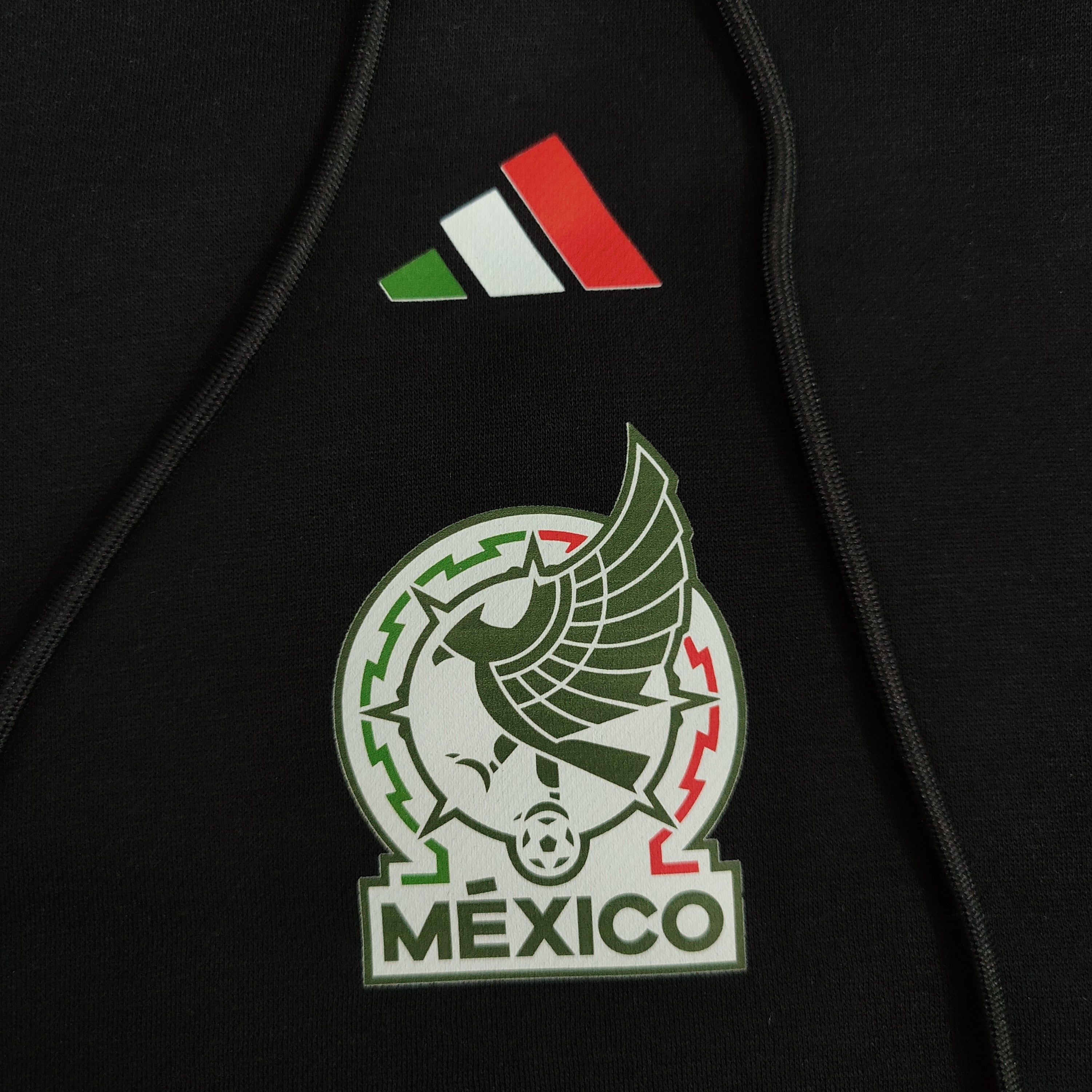Mexico National Team Sweatshirt | Chest Logo