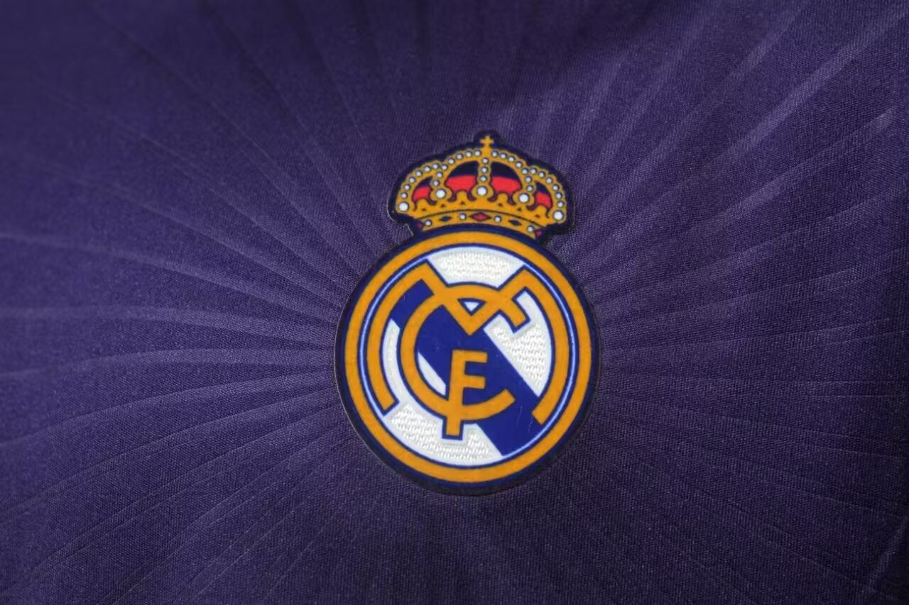 Camisa Real Madrid Third 10/11 (Versão Manga Longa Jogador Retrô)