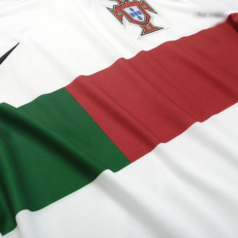Camisa Seleção Portuguesa Away 2022 (Versão Manga Longa Torcedor Retrô)