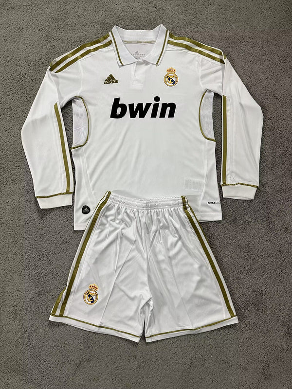 Kit Real Madrid Home 11/12 Conjunto Infantil (Versão Manga Longa Retrô)