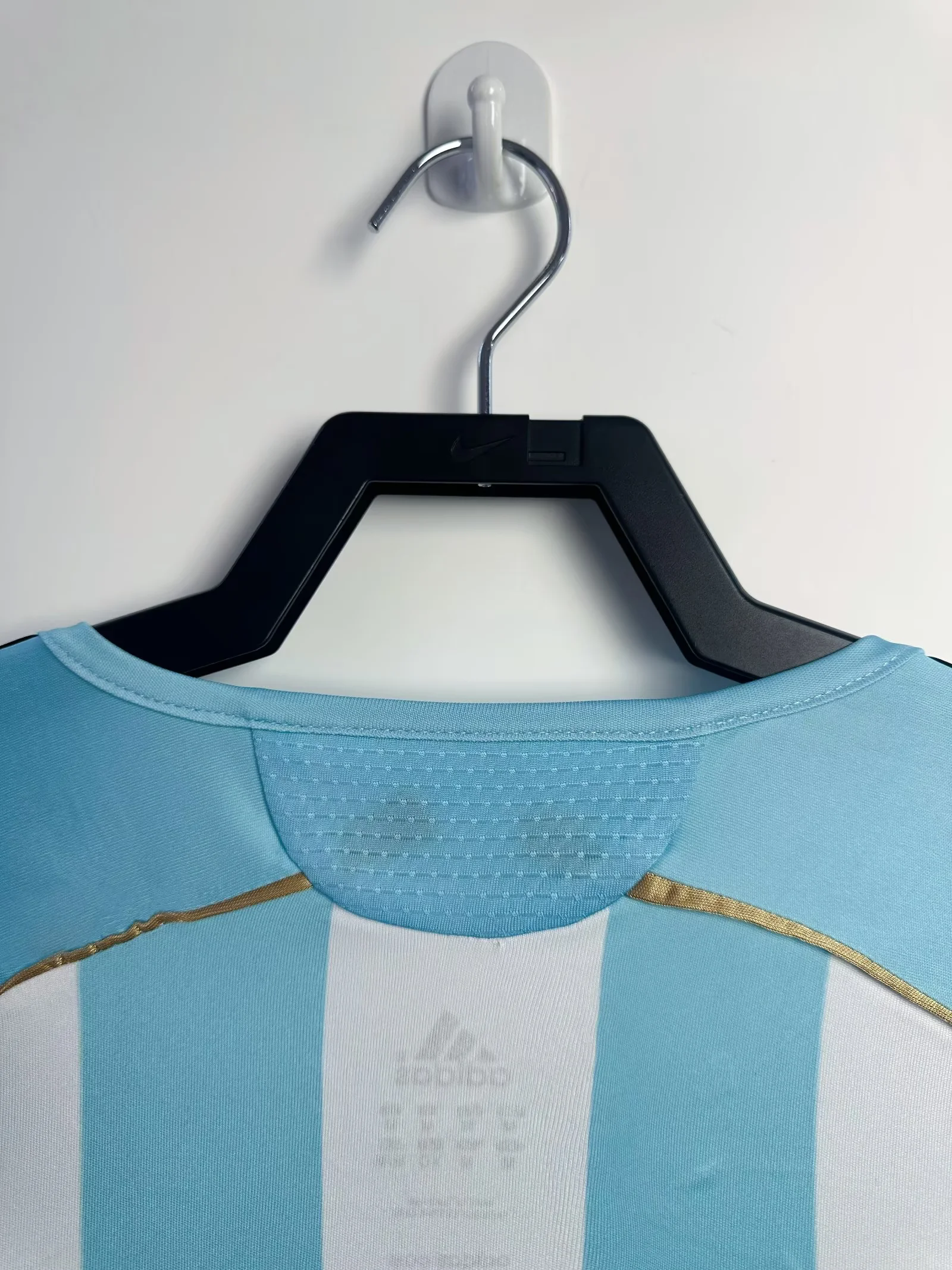 Camisa Seleção Argentina Home 2006 (Versão Manga Longa Retrô)