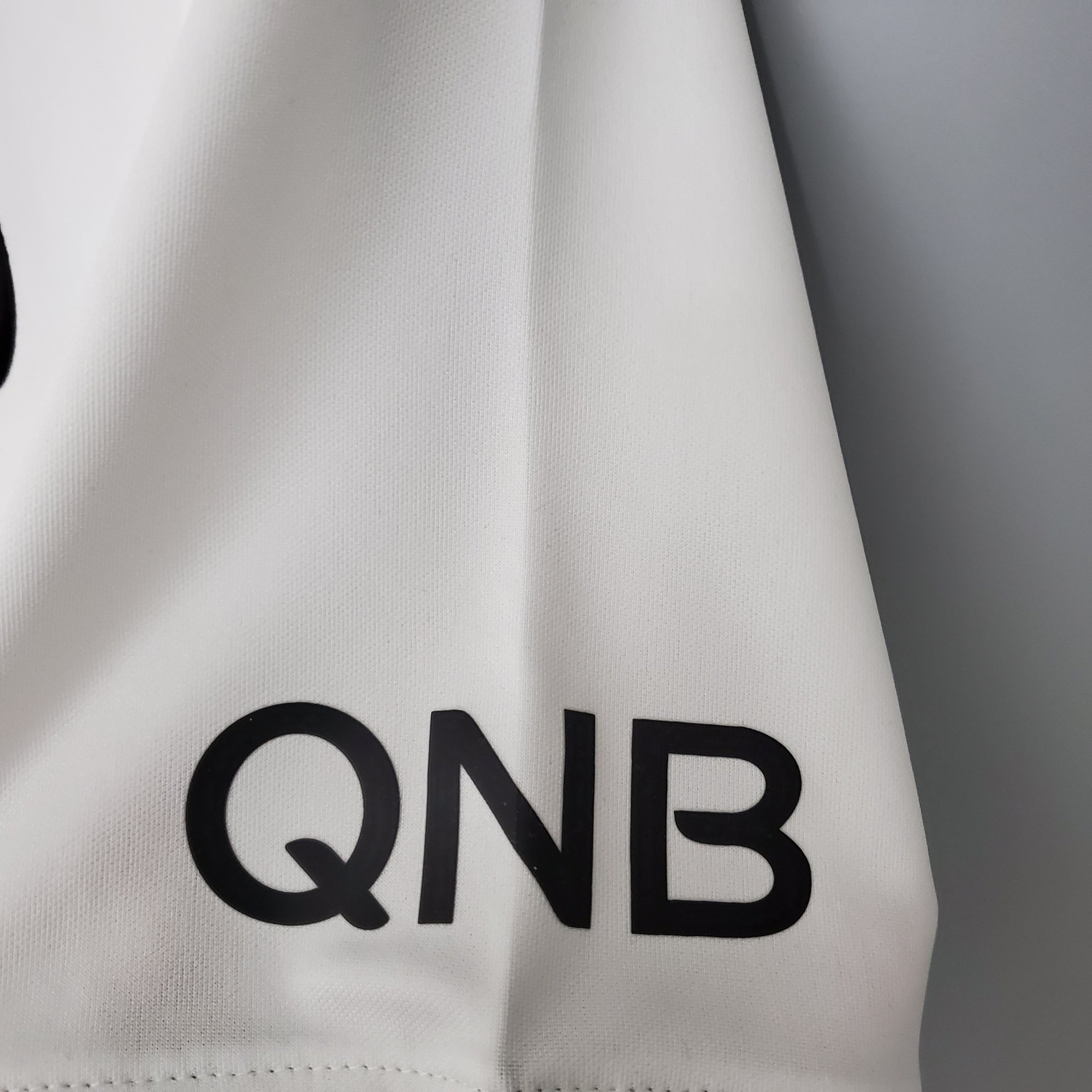 Camisa Paris Saint-Germain Away 21/22 (Versão Retrô)
