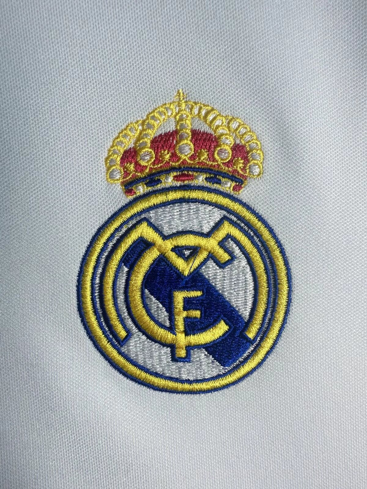 Camisa Real Madrid Home 16/17 (Versão Manga Longa Torcedor Retrô)