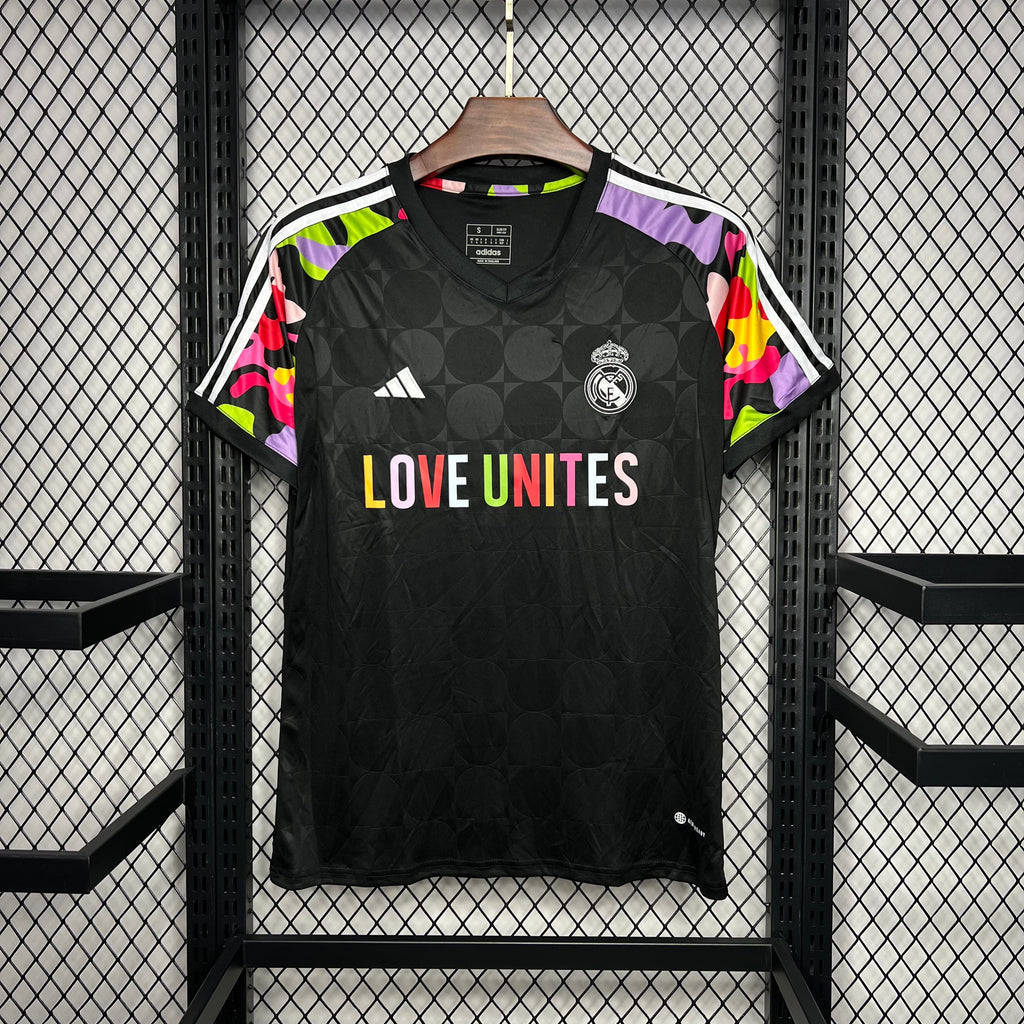 Camisa Real Madrid CF "Love Unites" (Versão Torcedor) | EDIÇÃO ESPECIAL