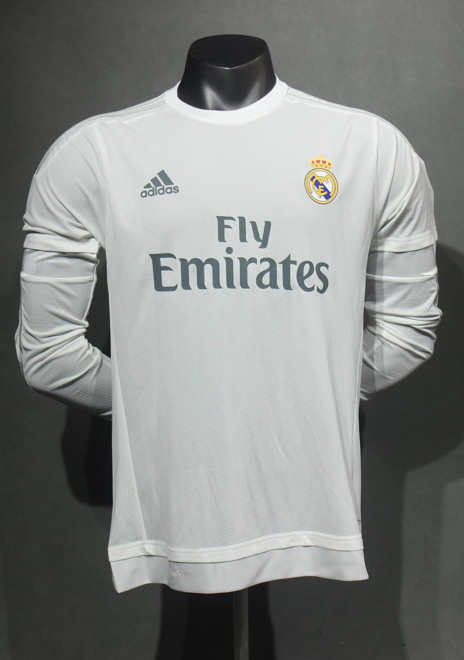 Camisa Real Madrid Home 15/16 (Versão Manga Longa Jogador Retrô)