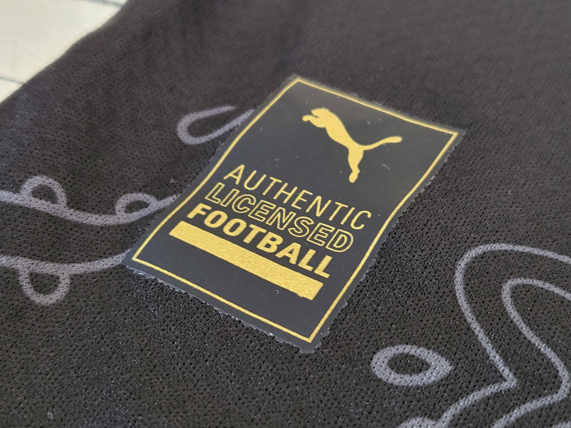 Camisa Manchester City "Dark Edition" 23/24 (Versão Torcedor) | EDIÇÃO ESPECIAL