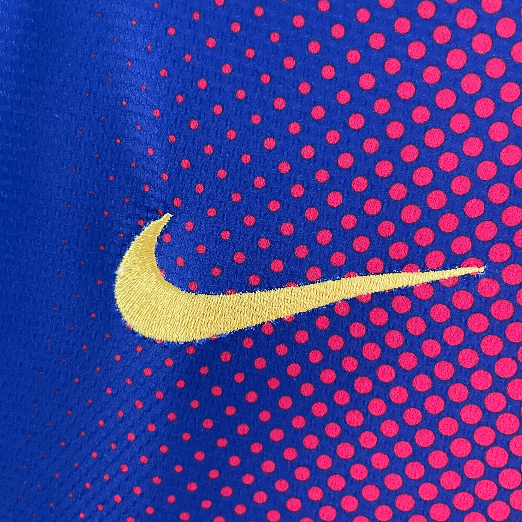Camisa Barcelona Home 12/13 (Versão Manga Longa Retrô)