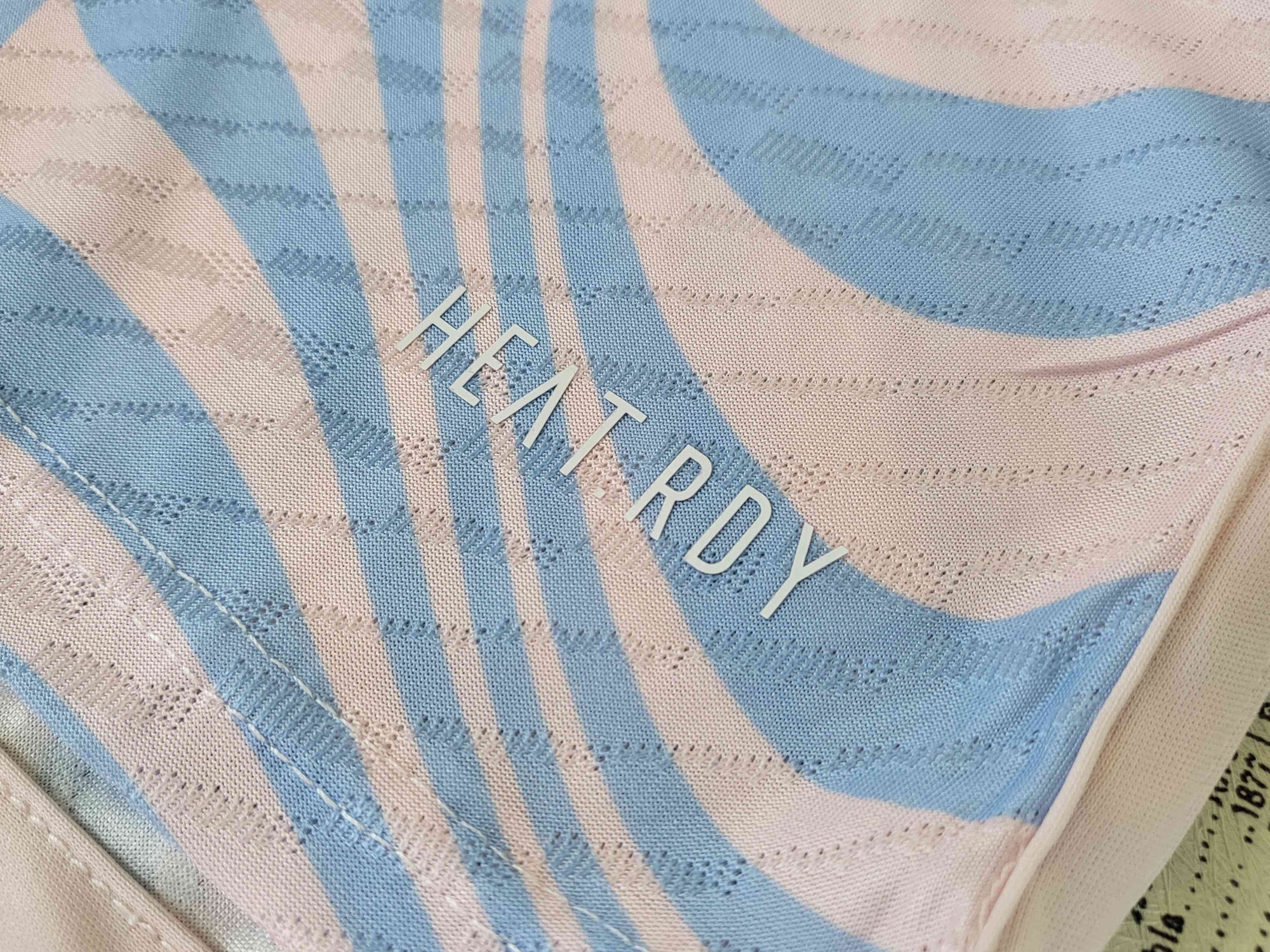 Camisa Arsenal F.C. "Blue Pink" 23/24 (Versão Jogador) | EDIÇÃO ESPECIAL
