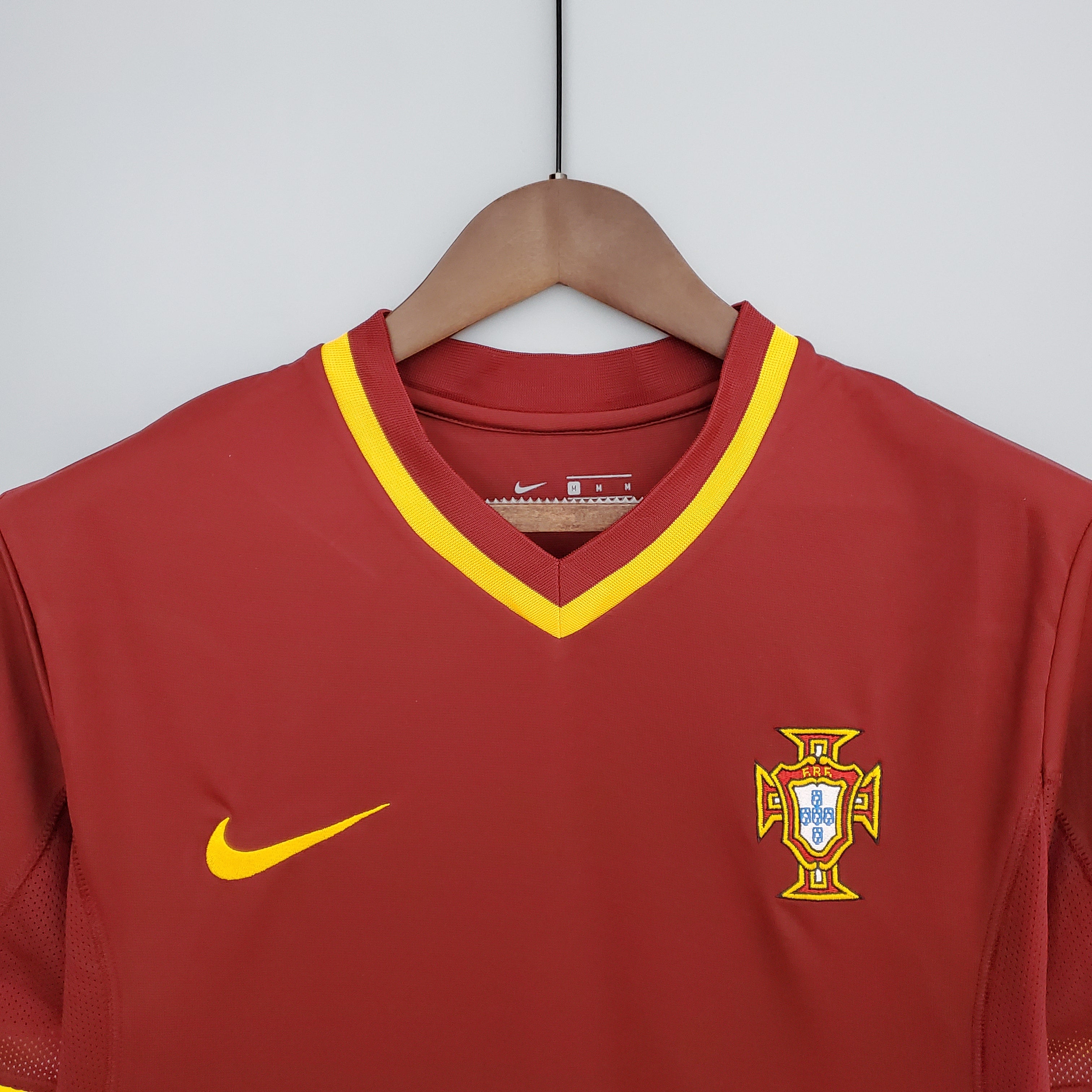 Portuguese National Team Home Shirt 2000 (Retro Fan Version) 