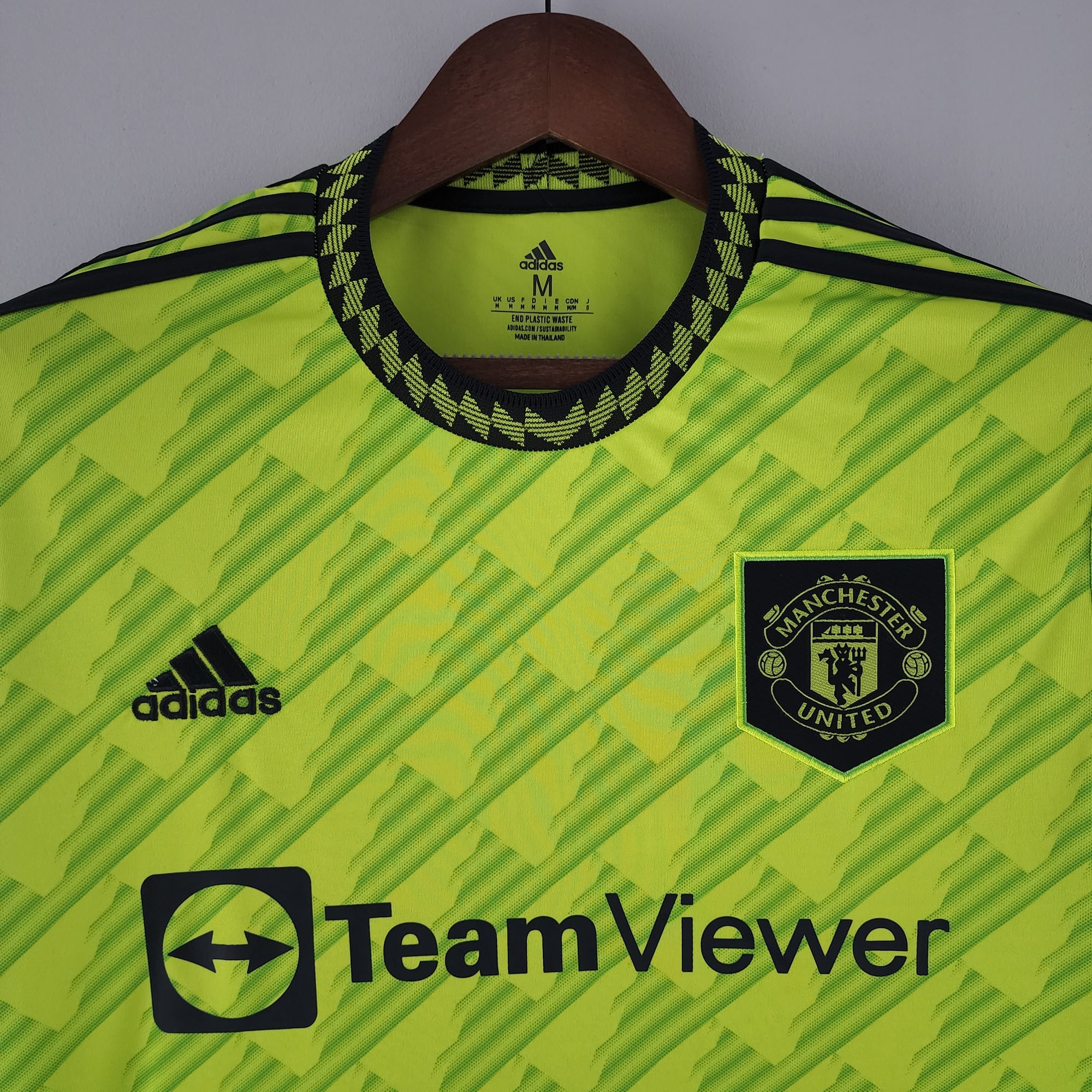 Camisa Manchester United Third 22/23 (Versão Manga Longa Torcedor Retrô)